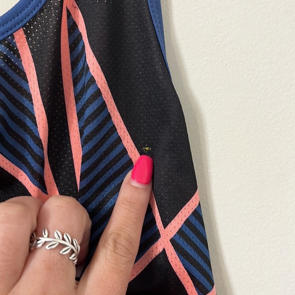 Champion Geometric Pattern Racerback Tank Top - Picture 4 of 9